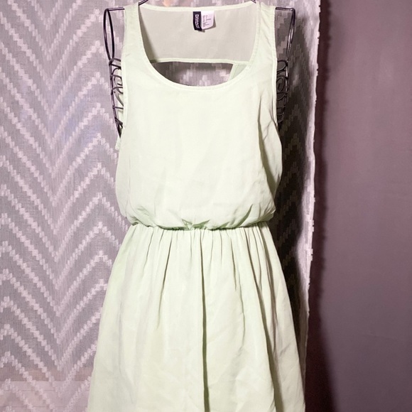 Mint green divided by H&M mini dress size 4 - Picture 1 of 4